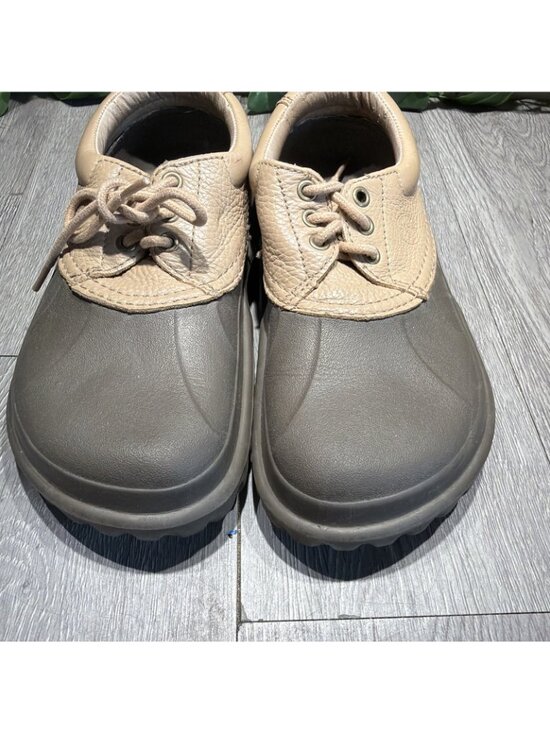 Crocs Axel Islander Lace Up Shoes Unisex Mens 6 Womens 8 Tan Leather Duck Boot main image 8